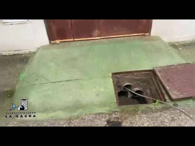 Mantenimiento periódico de arquetas de saneamiento